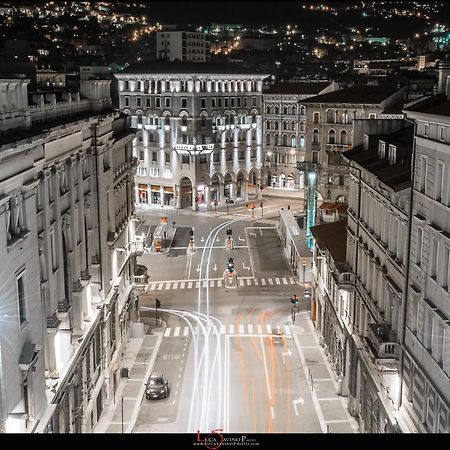 La Boutique Del Vento - Esclusivo In Pieno Centro Lägenhet Trieste Exteriör bild